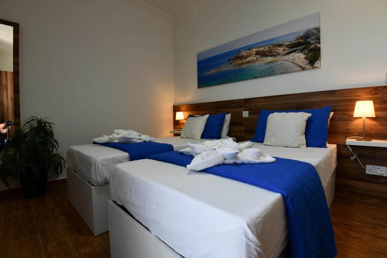 A Bed Of Roses Apartment Marsalforn Exterior photo
