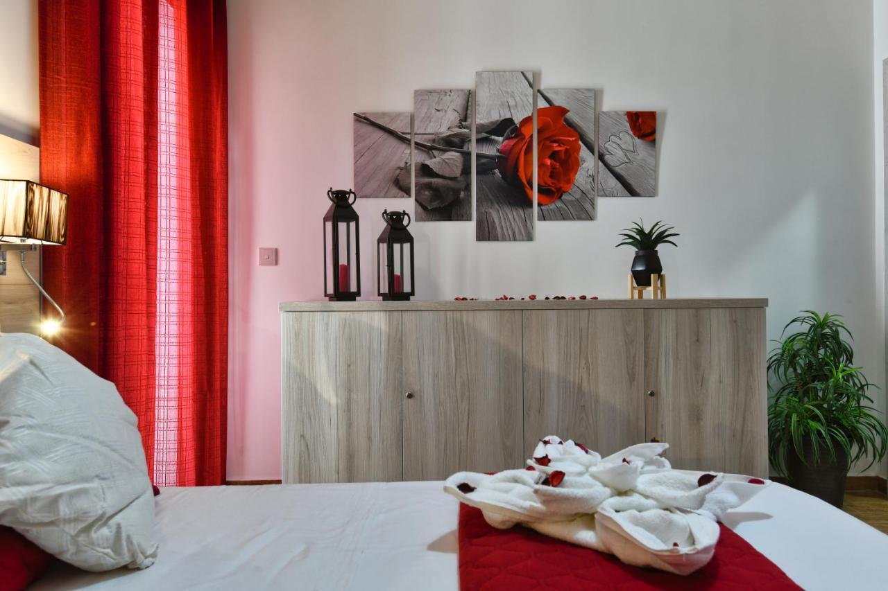 A Bed Of Roses Apartment Marsalforn Exterior photo