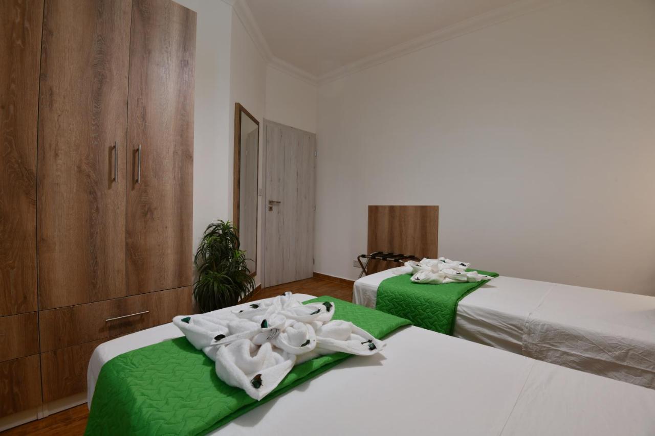A Bed Of Roses Apartment Marsalforn Exterior photo